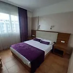 Luna Deluxe 5* Μαρμαρίς
