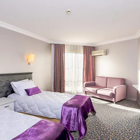 Отель Luna Deluxe