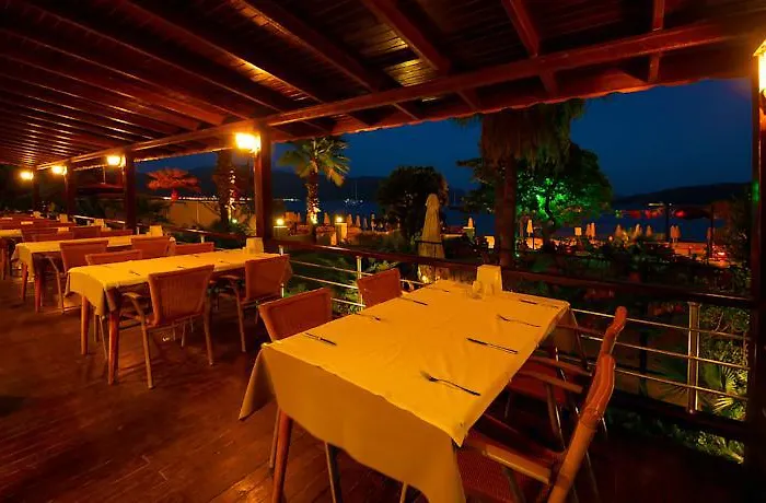 Ξενοδοχείο Luna Deluxe 5*