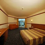 酒店 Luna Deluxe 5*